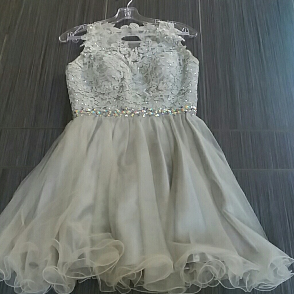 Beautiful dress!!😍